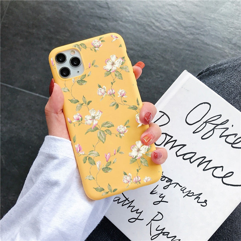 Yellow Daisys Cases